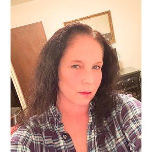 Meet your Posher, Carrie